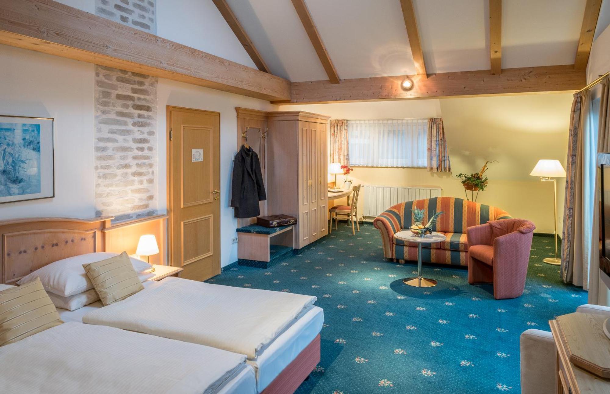 Hotel Holl 쇼네우 외부 사진