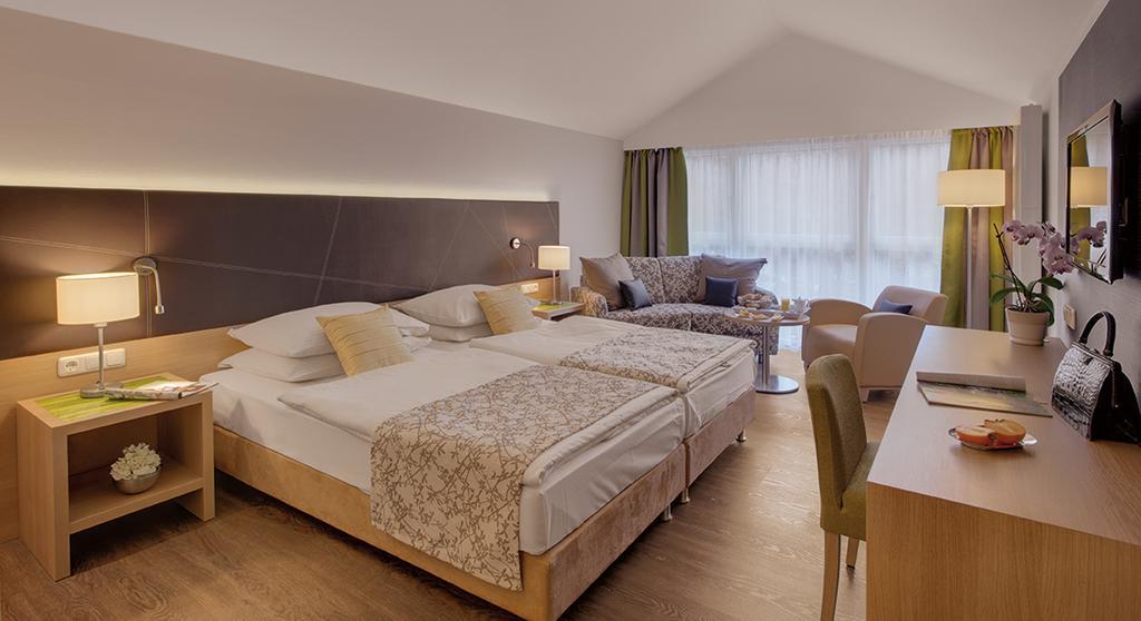 Hotel Holl 쇼네우 외부 사진